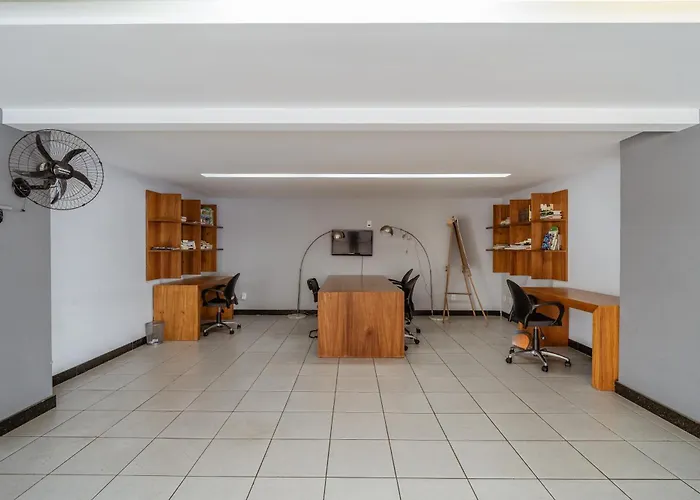 Lindo Apto Completo 3 Quartos Com Ar Condicionado