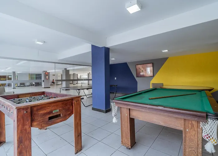 Lindo Apto Completo 3 Quartos Com Ar Condicionado